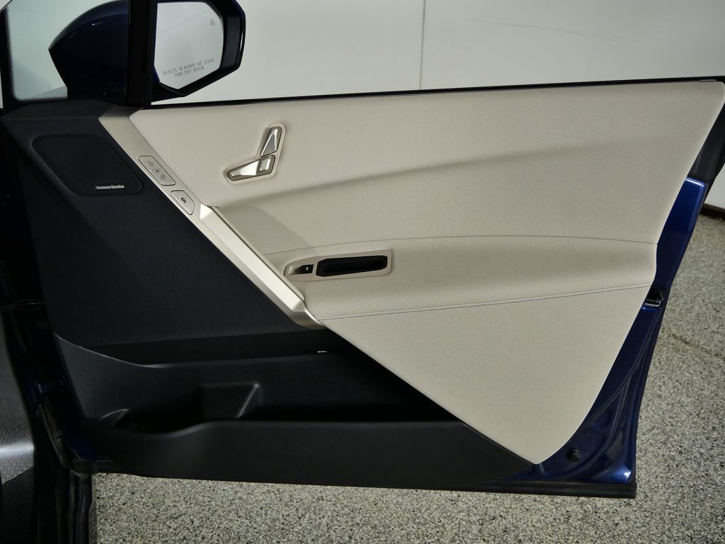 Thumbnail: 2024 BMW iX - 30