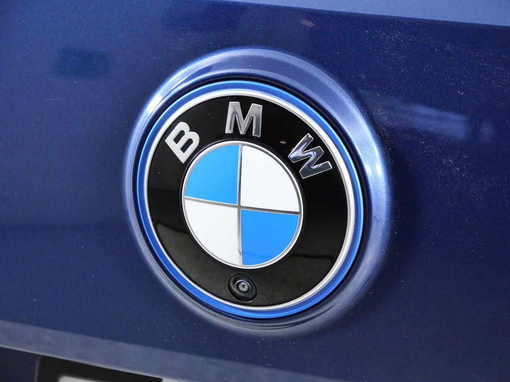 Thumbnail: 2024 BMW iX - 7