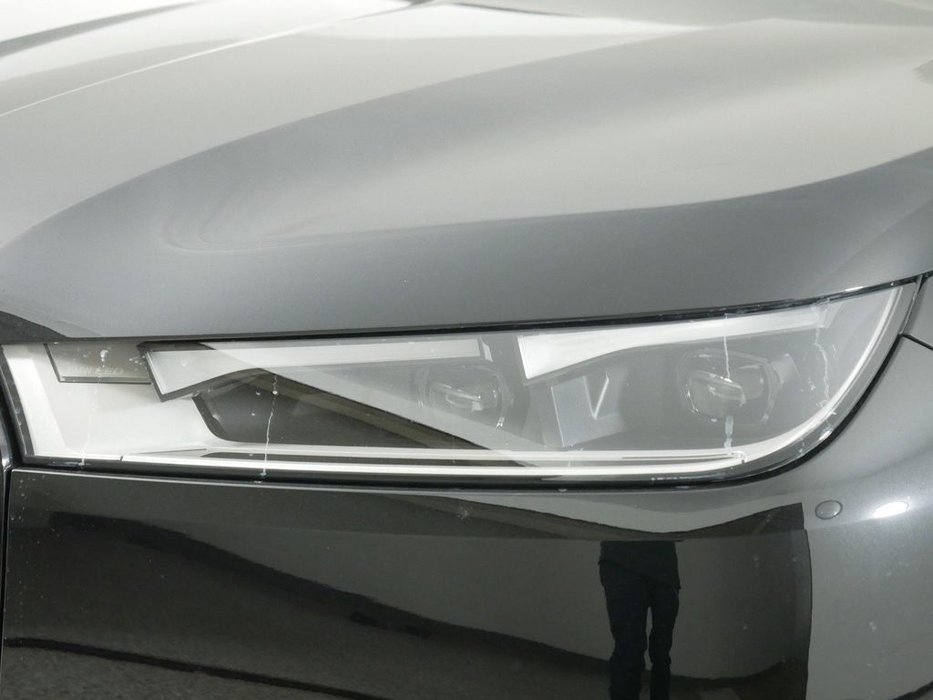 Thumbnail: 2025 BMW iX - 25