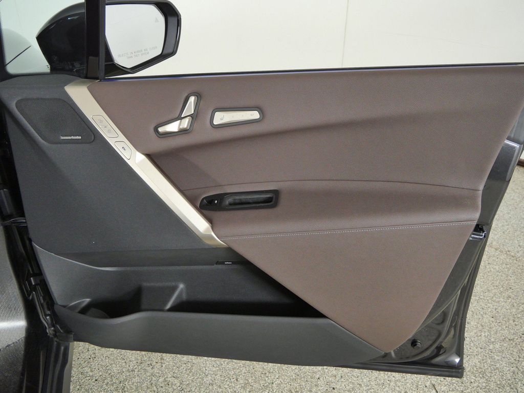 Thumbnail: 2024 BMW iX - 29