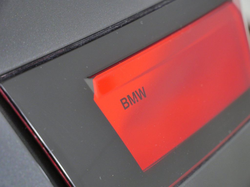 Thumbnail: 2024 BMW iX - 28