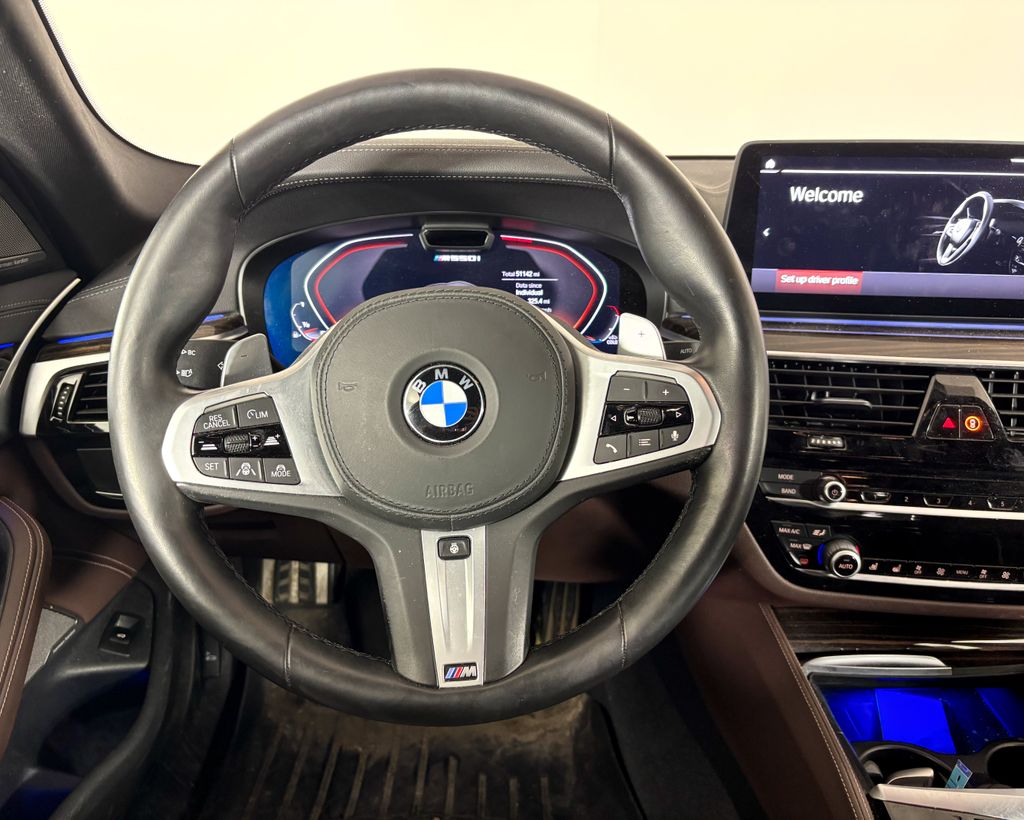 Thumbnail: 2021 BMW 5 Series - 2