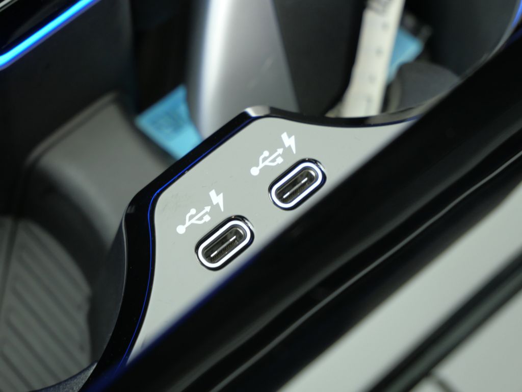 Thumbnail: 2026 BMW 5 Series - 49