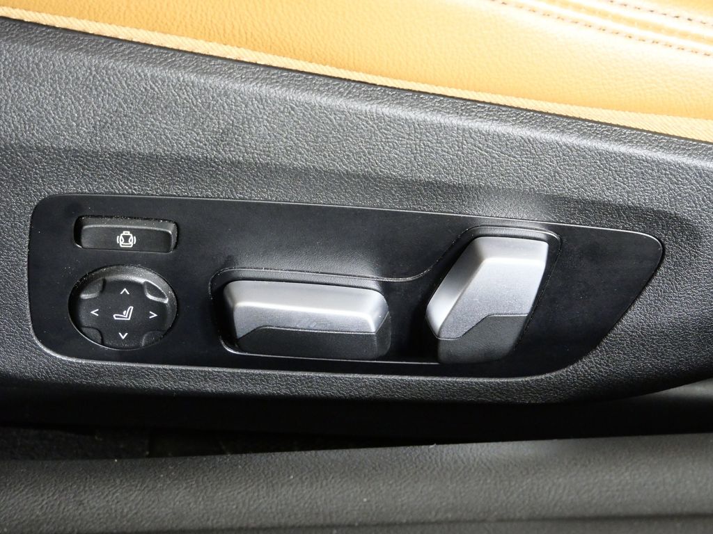 Thumbnail: 2021 BMW 4 Series - 39