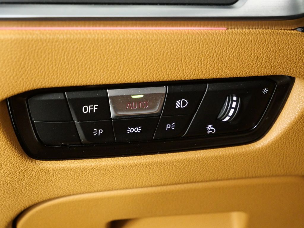 Thumbnail: 2021 BMW 4 Series - 40