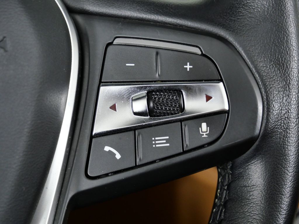 Thumbnail: 2021 BMW 4 Series - 43