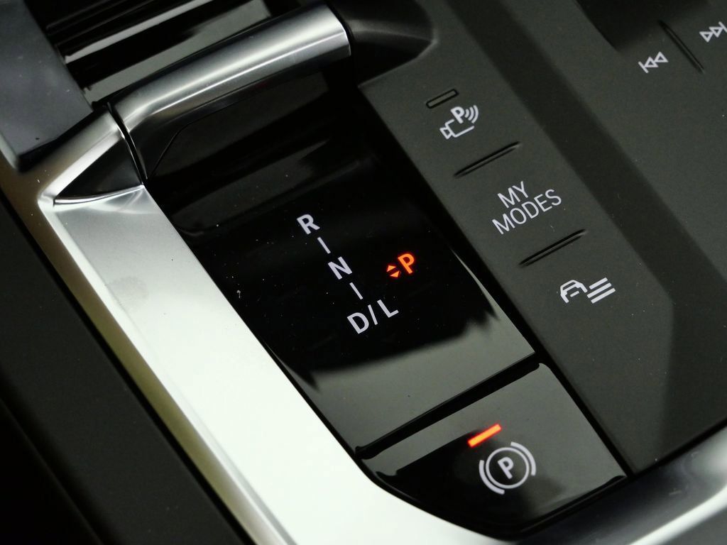 Thumbnail: 2026 BMW 2 Series - 13