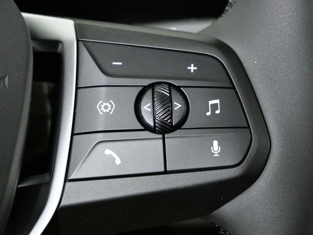 Thumbnail: 2026 BMW 2 Series - 41