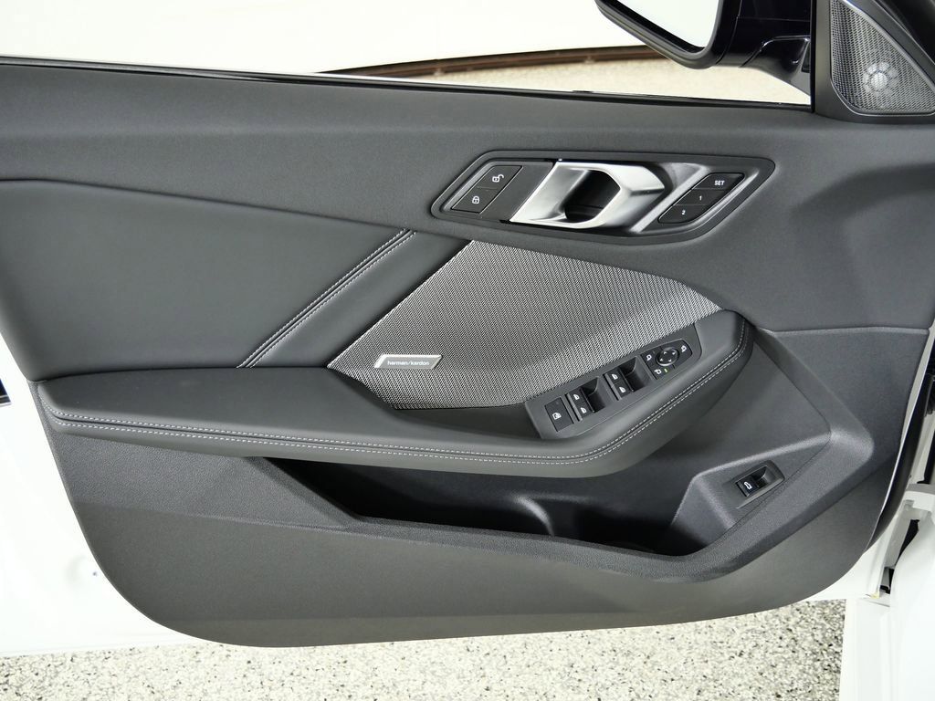 Thumbnail: 2026 BMW 2 Series - 34