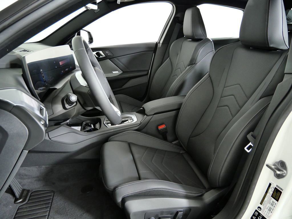 Thumbnail: 2026 BMW 2 Series - 36