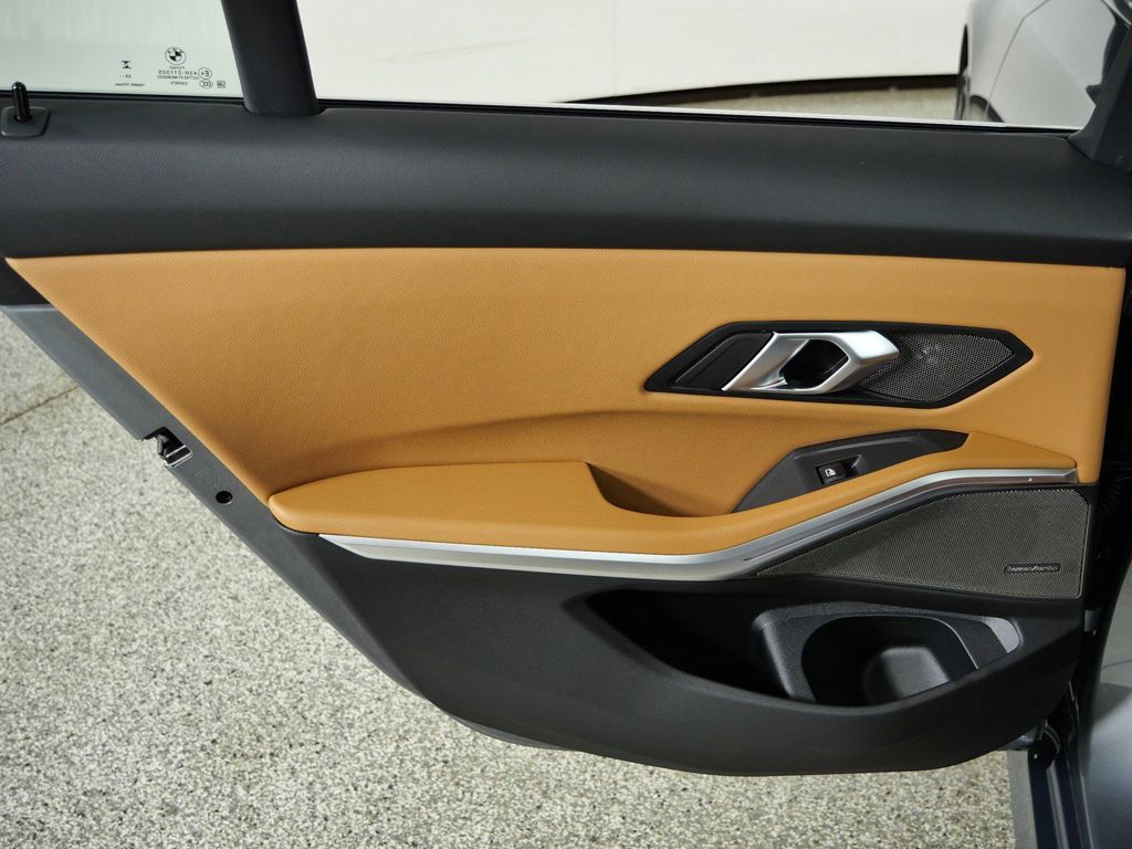 Thumbnail: 2026 BMW 3 Series - 34
