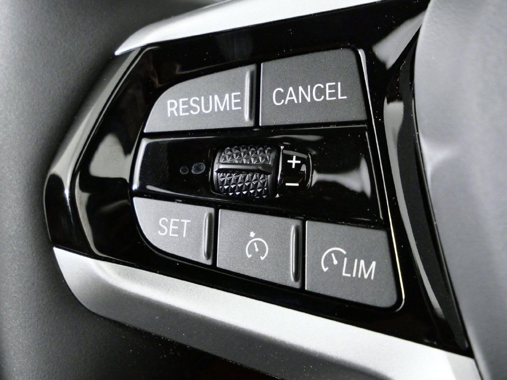 Thumbnail: 2026 BMW 3 Series - 43