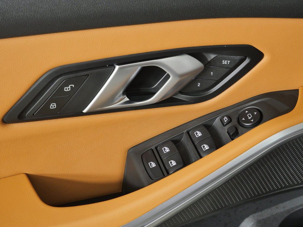Thumbnail: 2026 BMW 3 Series - 38
