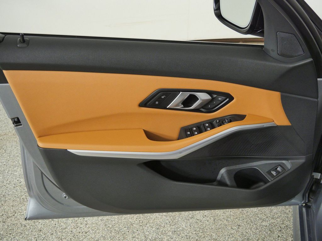 Thumbnail: 2026 BMW 3 Series - 35