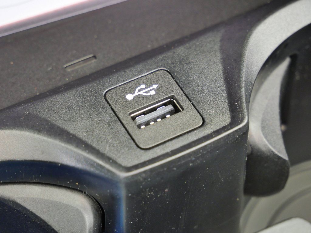 Thumbnail: 2026 BMW 3 Series - 48