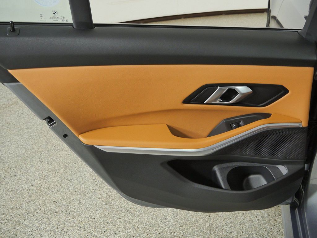 Thumbnail: 2026 BMW 3 Series - 32
