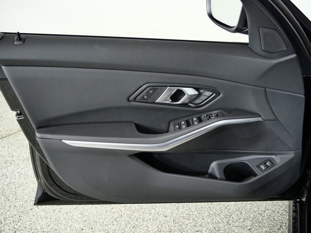 Thumbnail: 2026 BMW 3 Series - 35