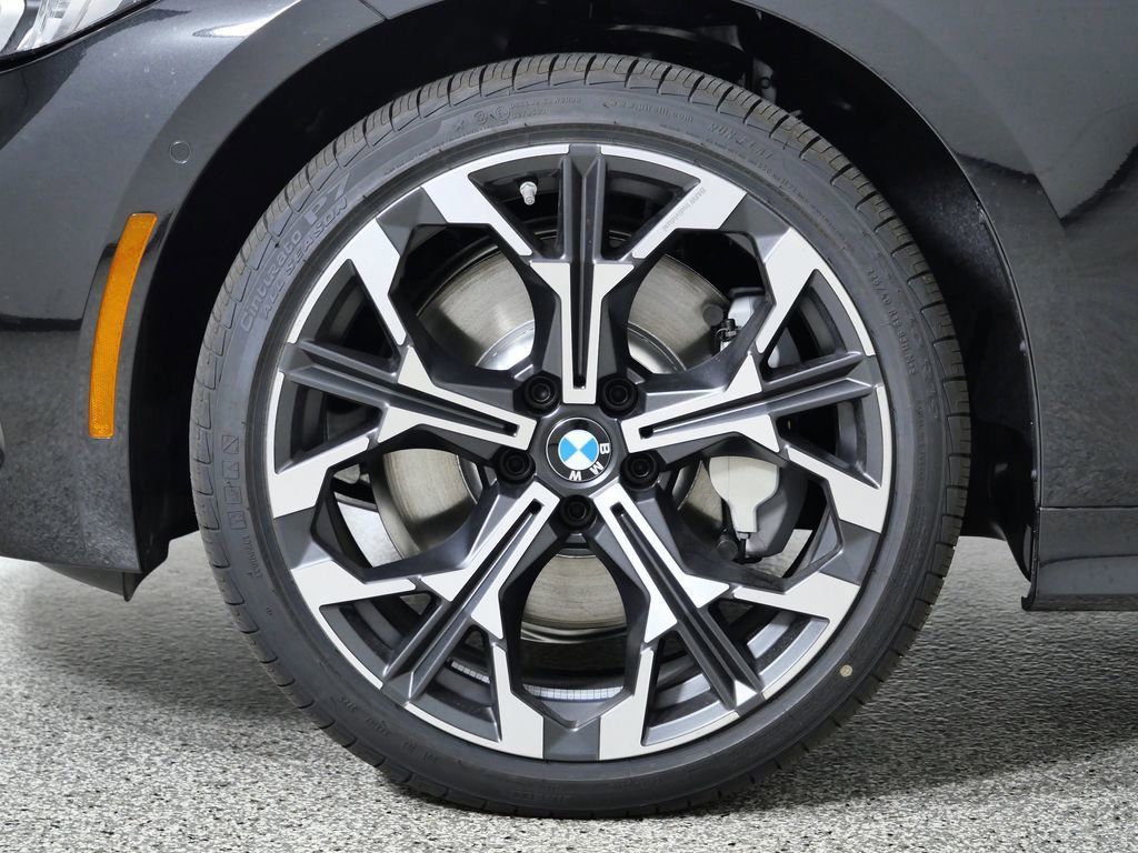 Thumbnail: 2026 BMW 3 Series - 8