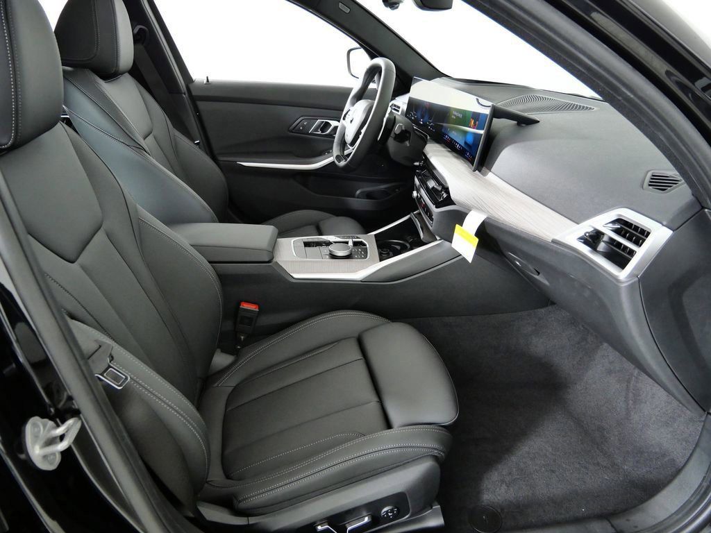 Thumbnail: 2026 BMW 3 Series - 9