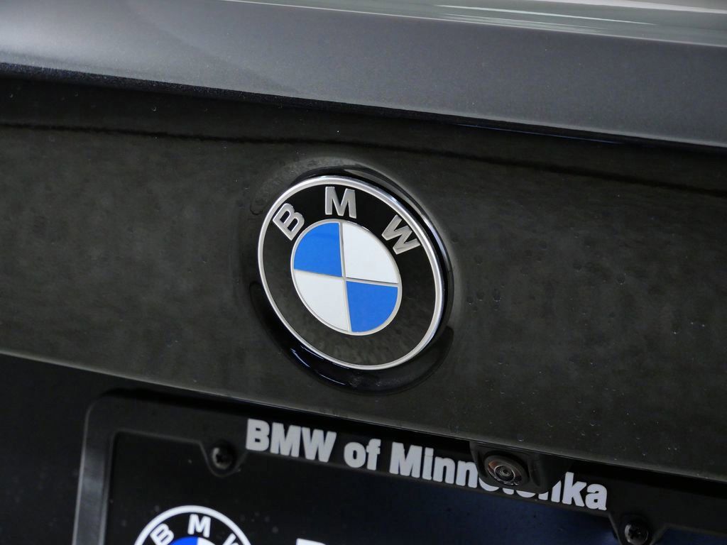 Thumbnail: 2026 BMW 3 Series - 7