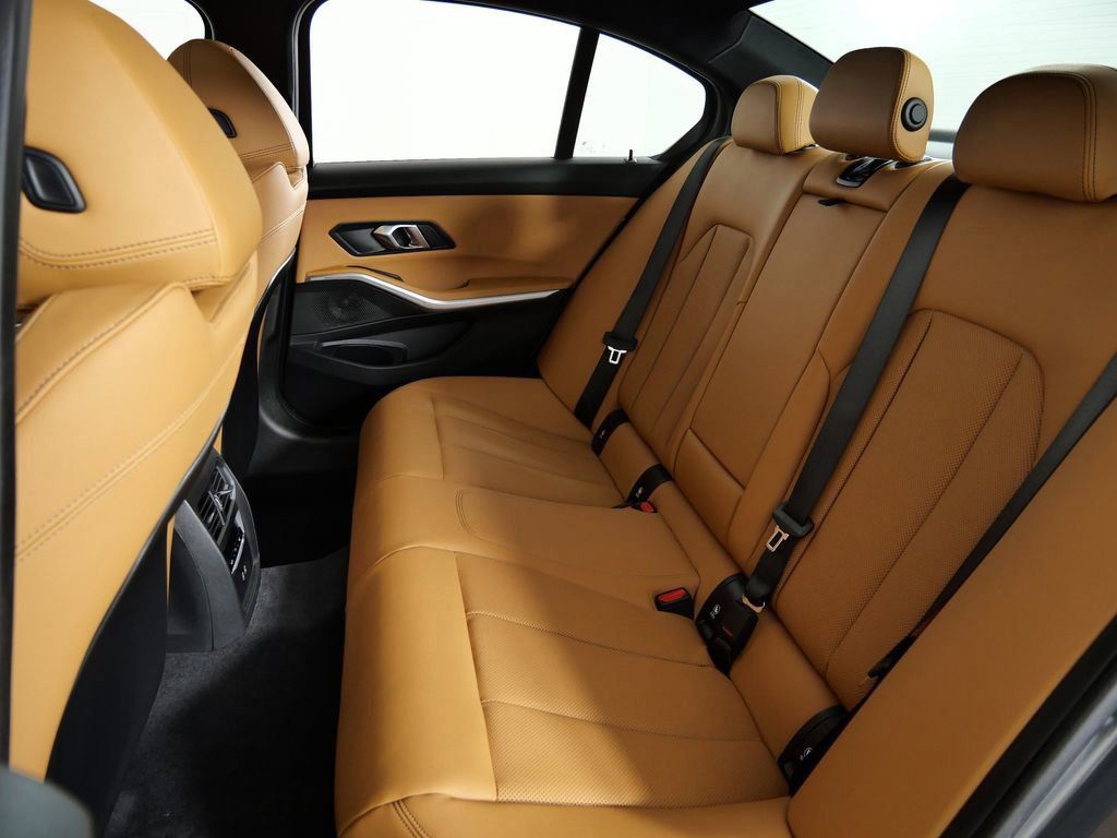 Thumbnail: 2026 BMW 3 Series - 34