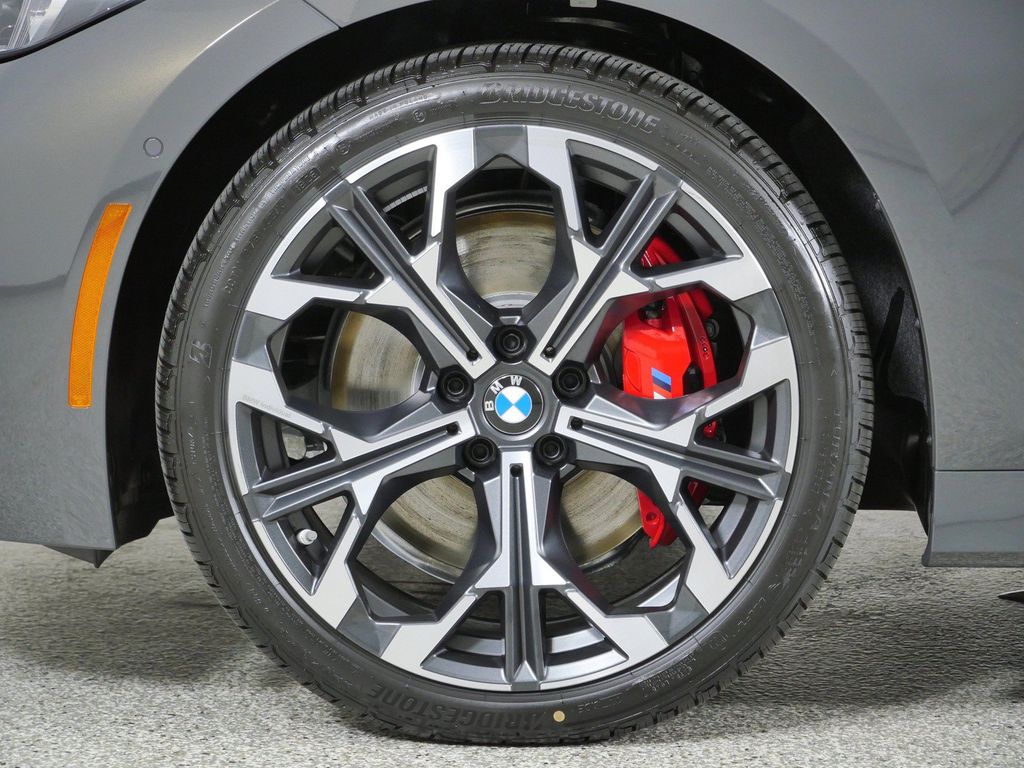 Thumbnail: 2026 BMW 3 Series - 8