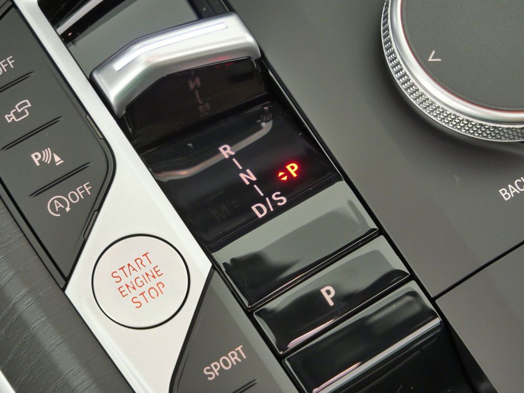 Thumbnail: 2026 BMW 3 Series - 47
