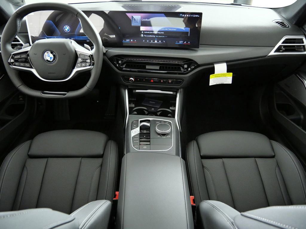 Thumbnail: 2026 BMW 3 Series - 2