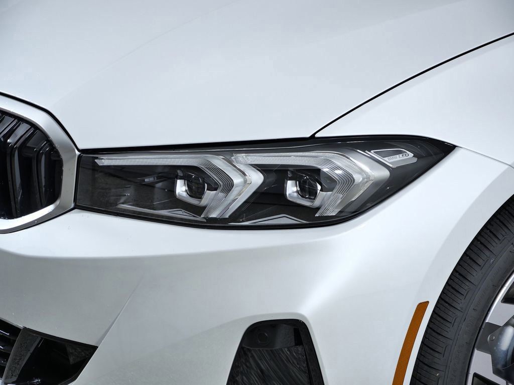 Thumbnail: 2026 BMW 3 Series - 17