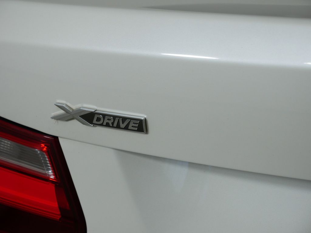 2017 BMW 2 Series 230i 23
