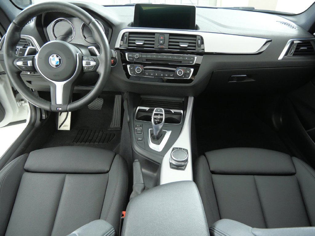 Thumbnail: 2018 BMW 2 Series - 2