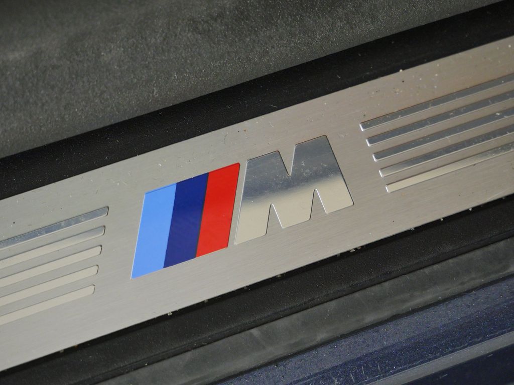 Thumbnail: 2023 BMW 5 Series - 30