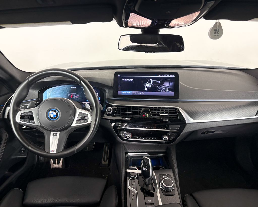 Thumbnail: 2022 BMW 5 Series - 6