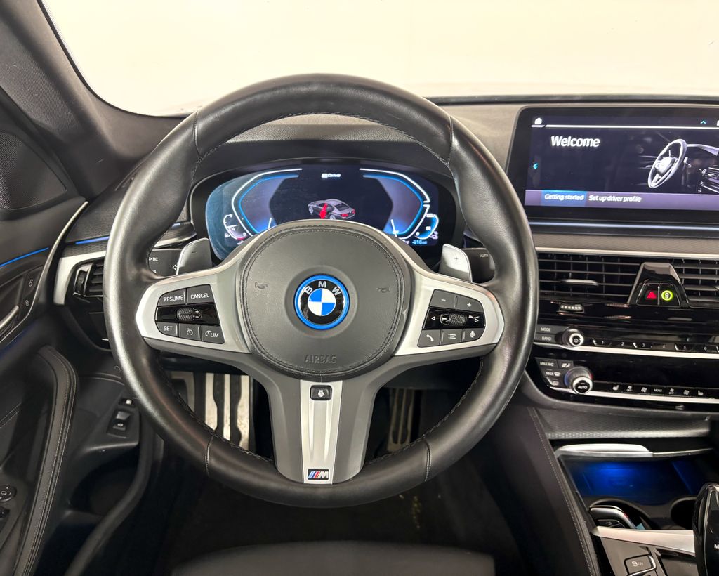 Thumbnail: 2022 BMW 5 Series - 2