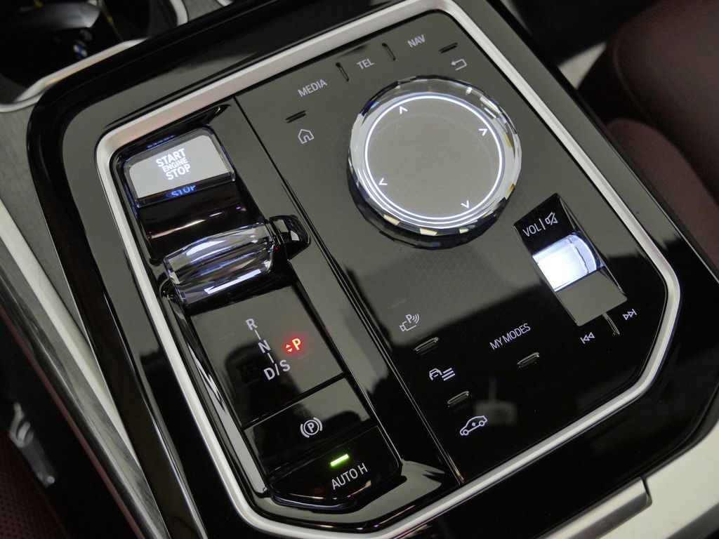 Thumbnail: 2023 BMW 7 Series - 50