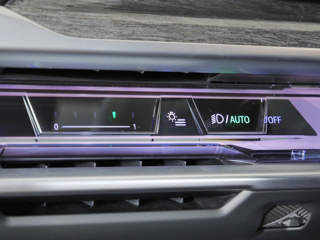 Thumbnail: 2023 BMW 7 Series - 43