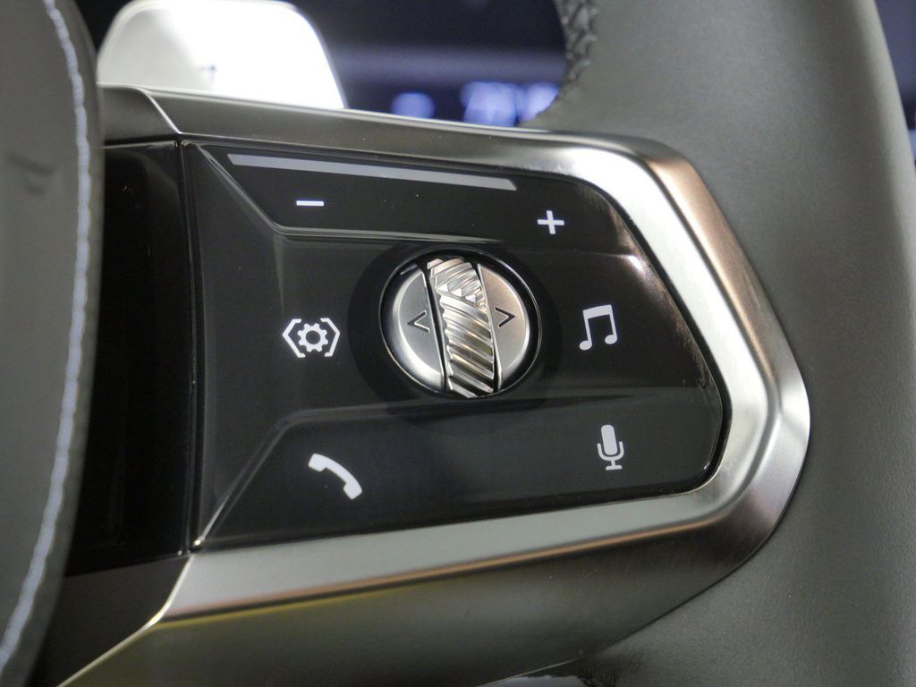 Thumbnail: 2023 BMW 7 Series - 45