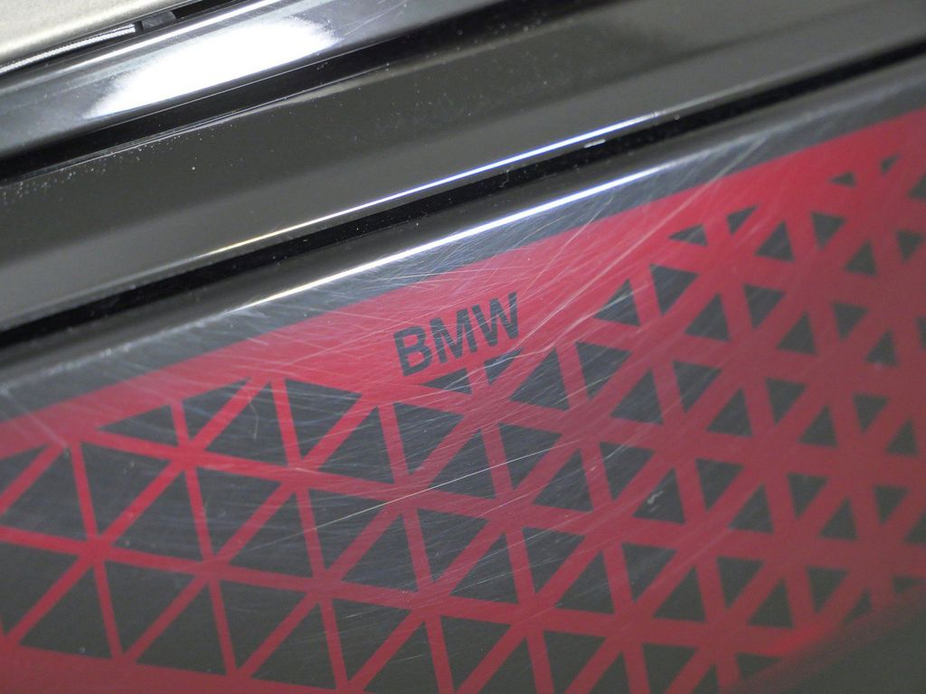 Thumbnail: 2023 BMW 7 Series - 29