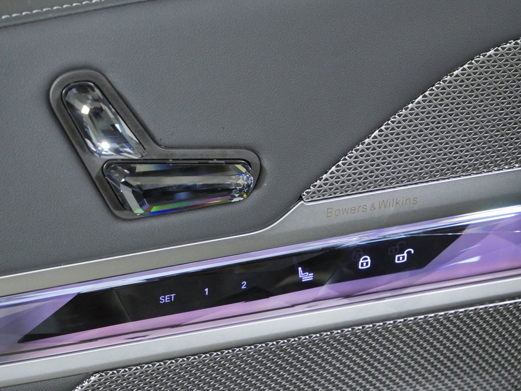 Thumbnail: 2025 BMW 7 Series - 41