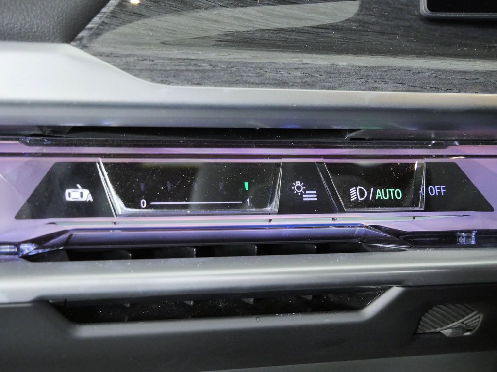 Thumbnail: 2025 BMW 7 Series - 42
