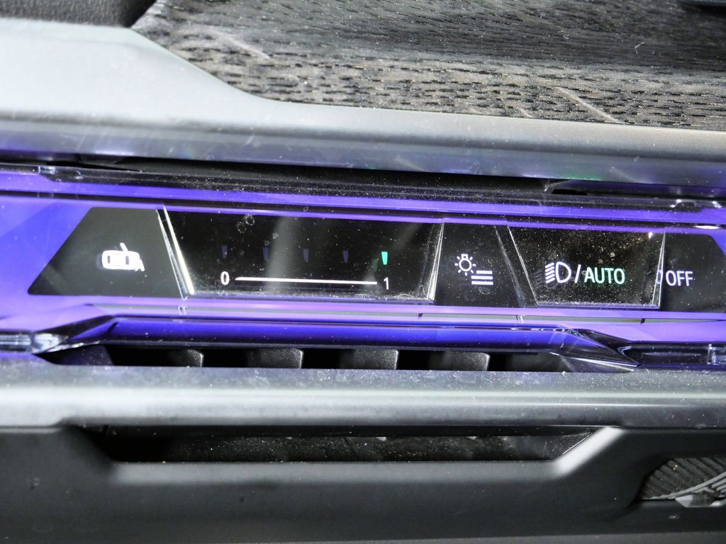 Thumbnail: 2023 BMW 7 Series - 42