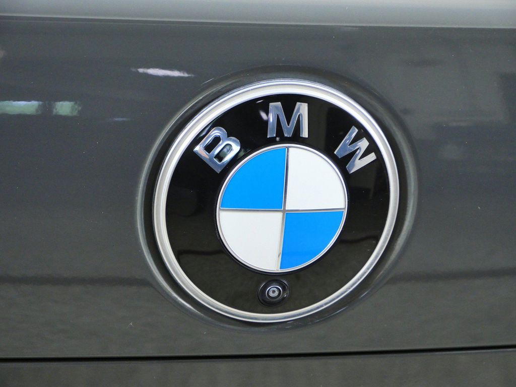 Thumbnail: 2024 BMW 7 Series - 26