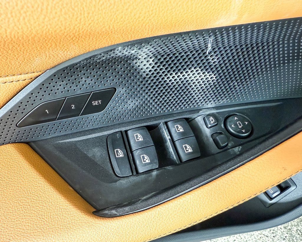 Thumbnail: 2025 BMW 4 Series - 39