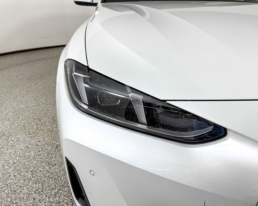 Thumbnail: 2025 BMW 4 Series - 22