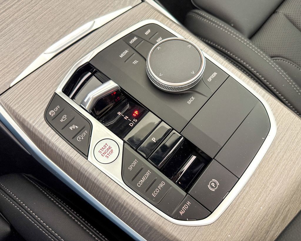 Thumbnail: 2025 BMW 4 Series - 14