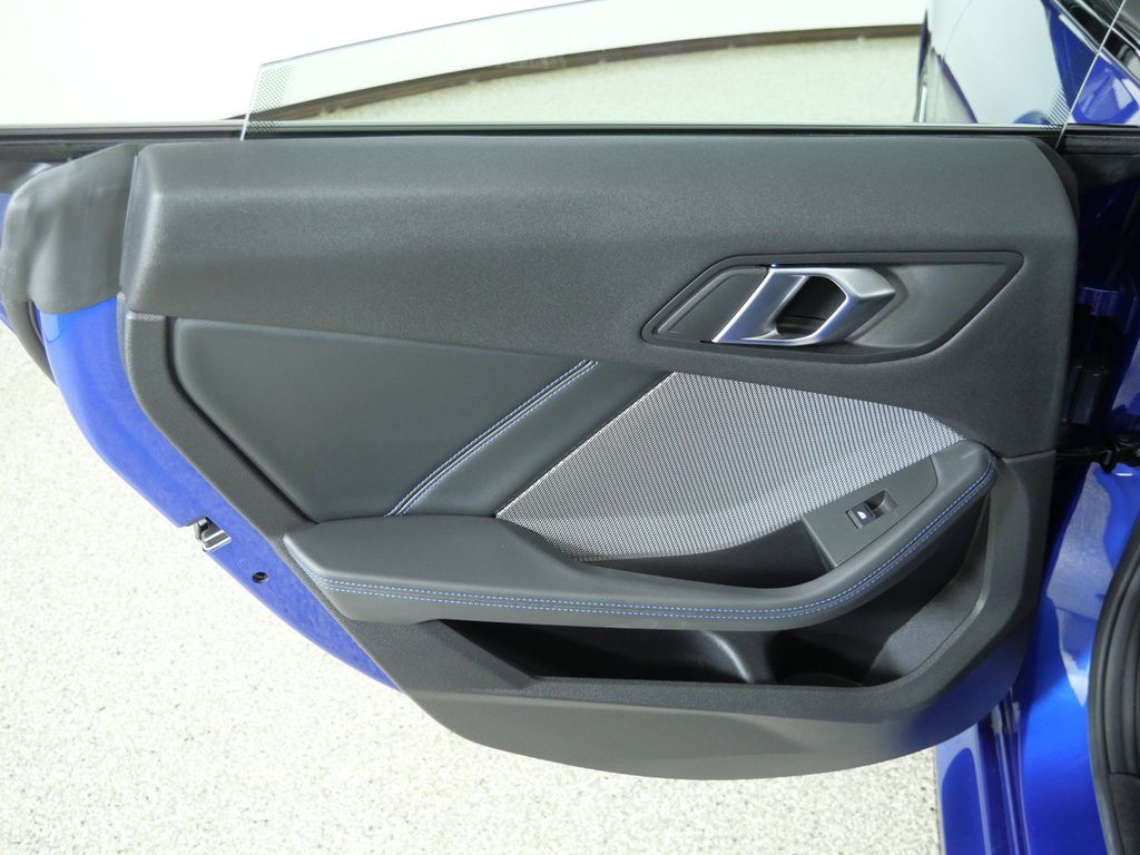 Thumbnail: 2026 BMW 2 Series - 33