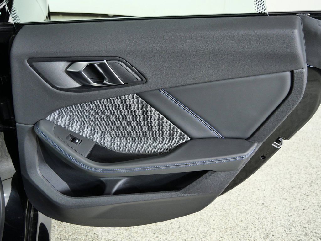 Thumbnail: 2026 BMW 2 Series - 31