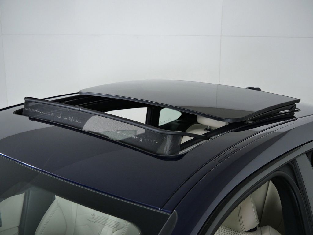 Thumbnail: 2025 BMW 2 Series - 26