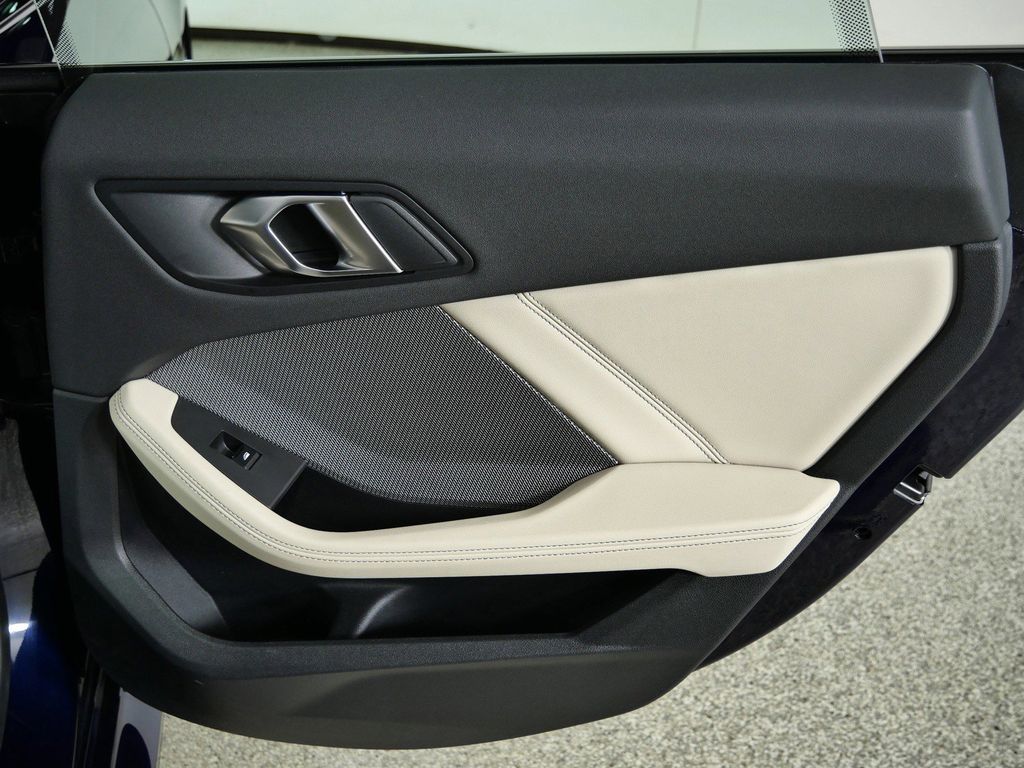 Thumbnail: 2025 BMW 2 Series - 30