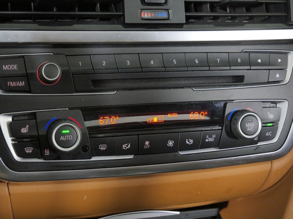 Thumbnail: 2014 BMW 3 Series - 45